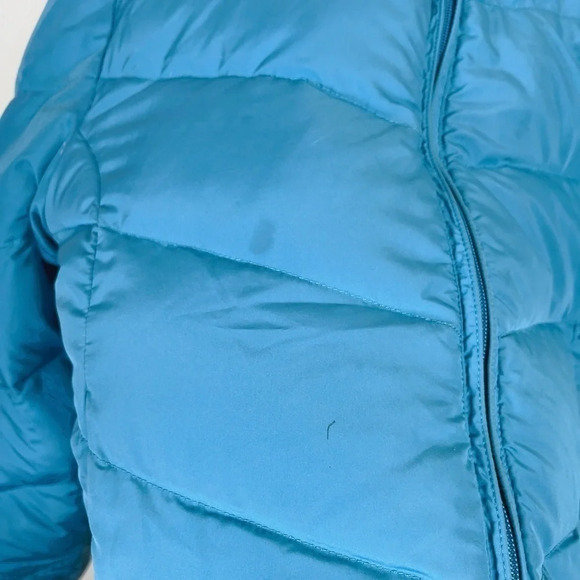 L.L. Bean Blue Floral Puffer Jacket - Picture 15 of 16